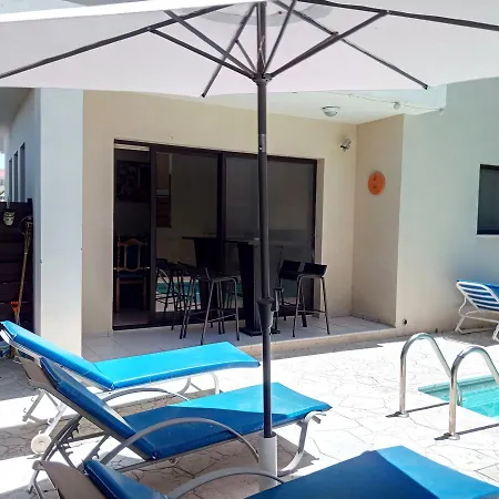 Villa Elena *